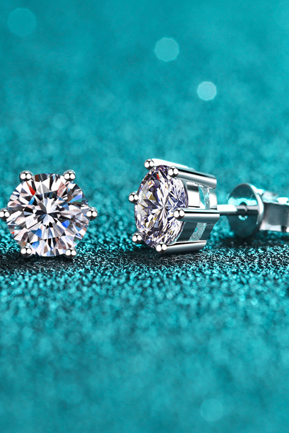 H&H Moissanite Stud Earrings