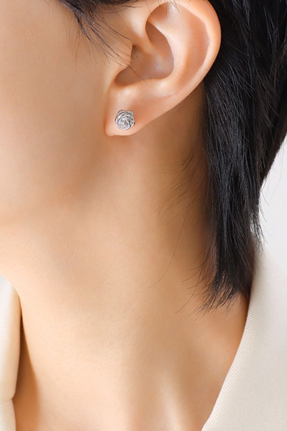 Heri Titanium Stud Earrings