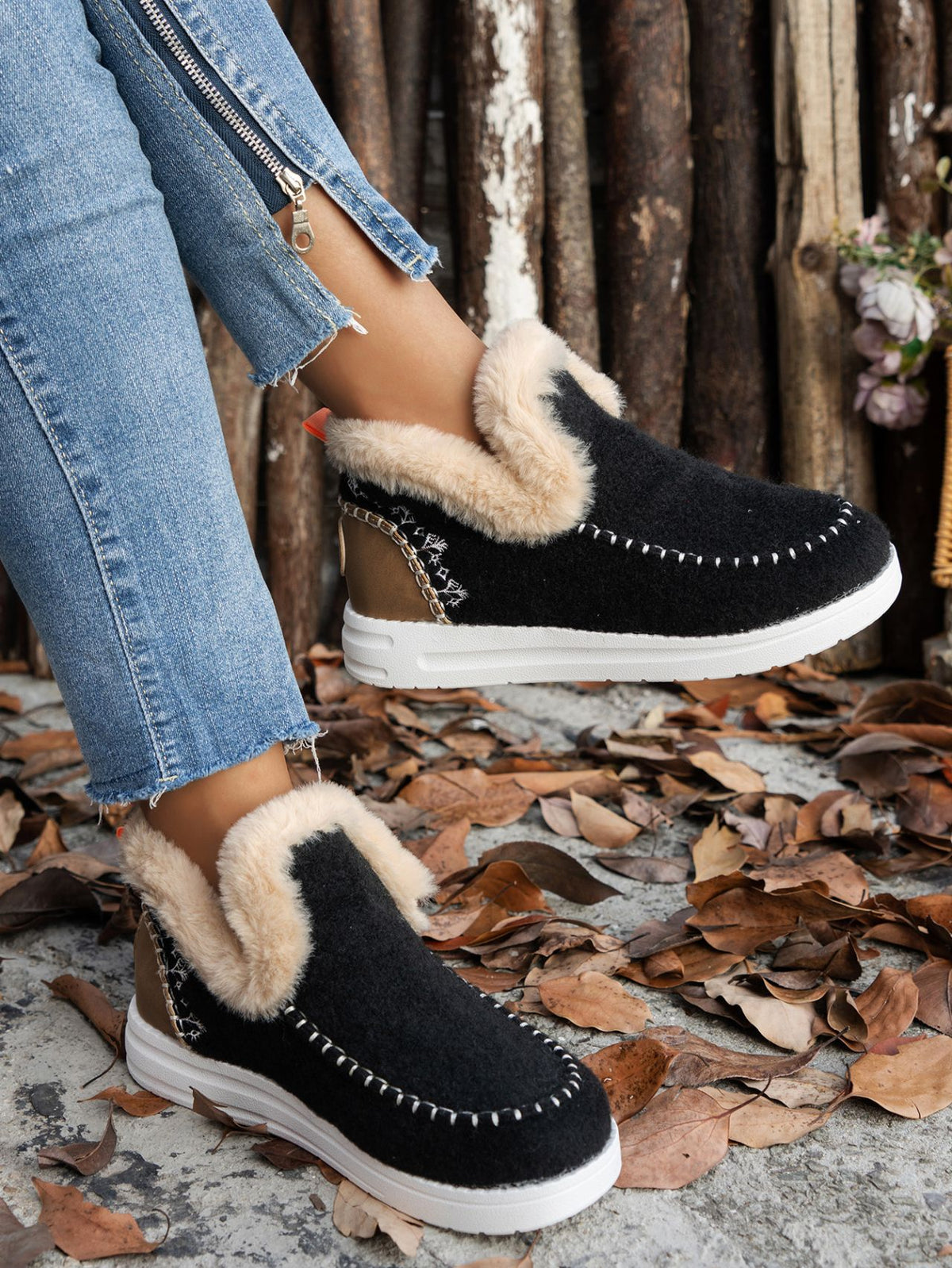 Heri Furry Suede Sneakers