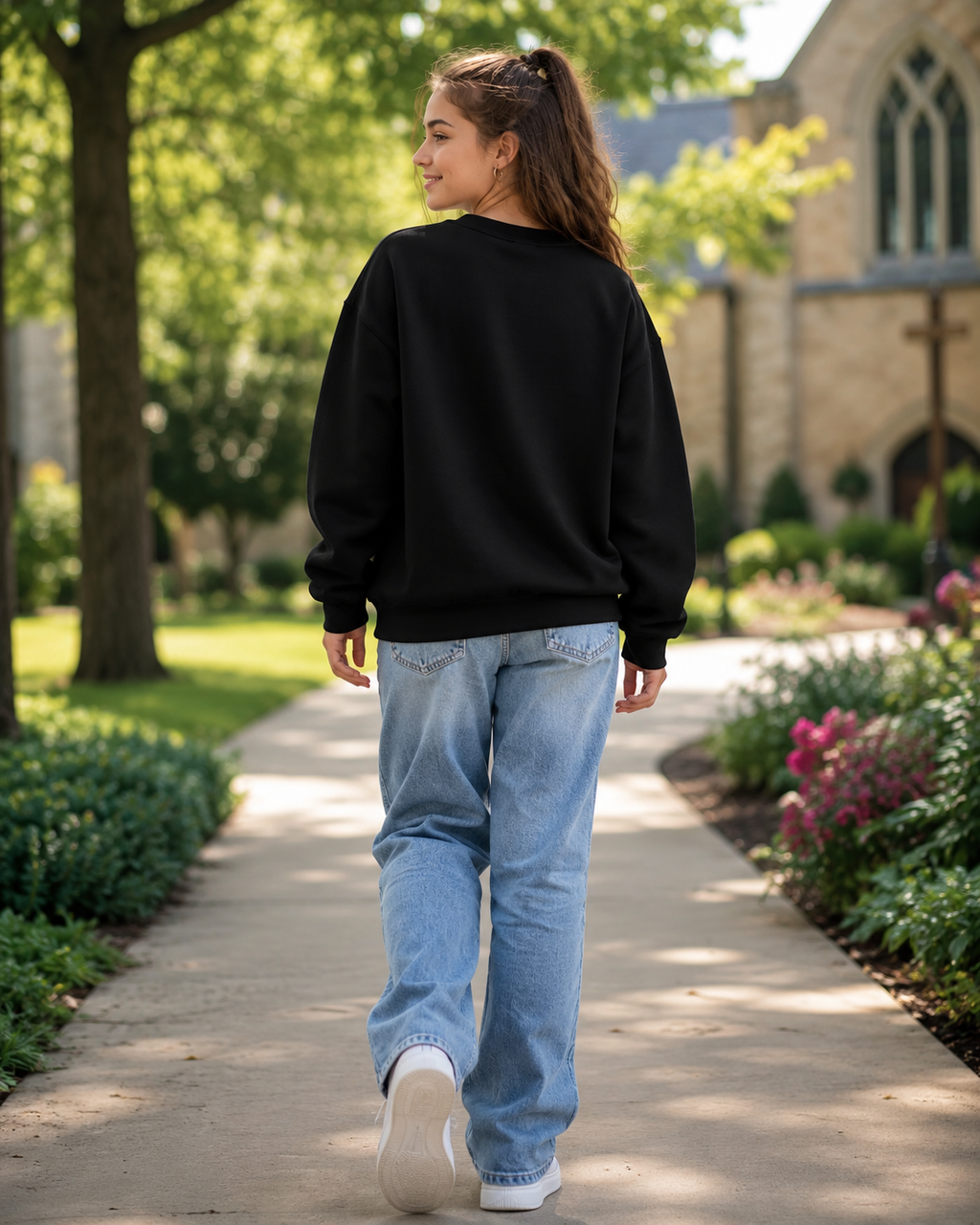 Born to Win Youth Sweatshirt