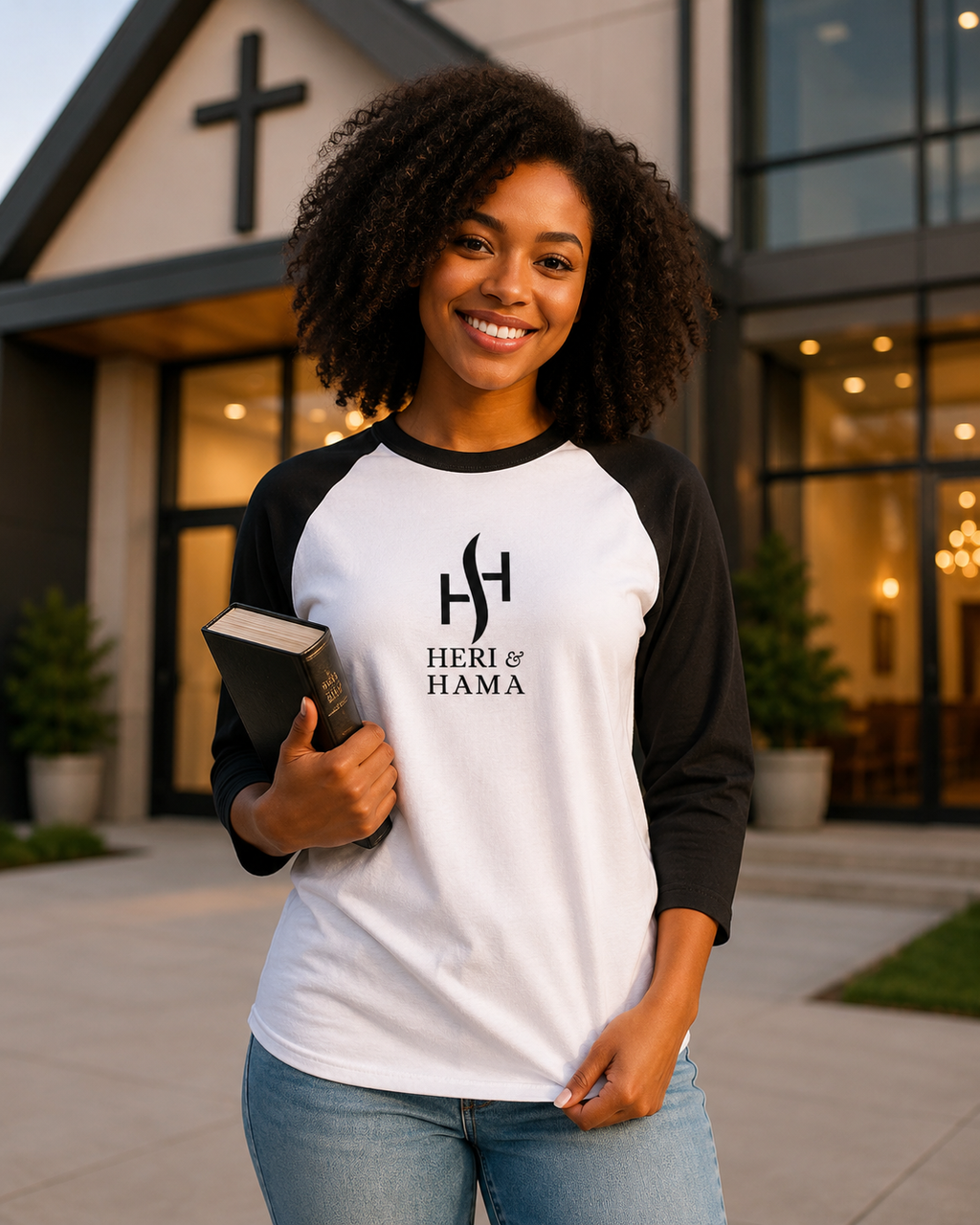 Heri And Hama Raglan T-Shirt