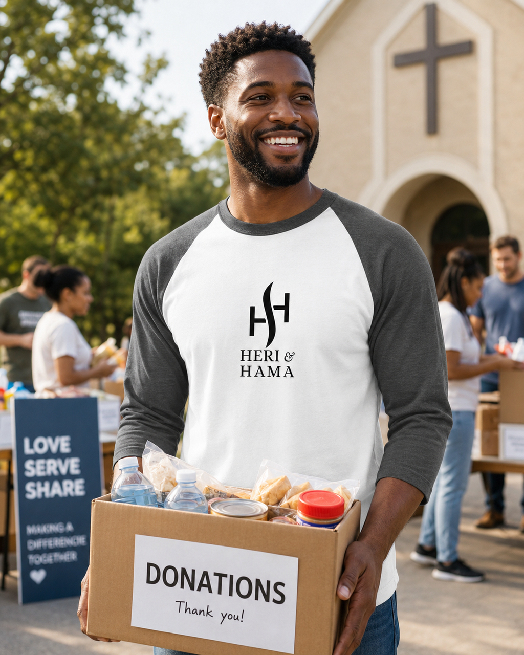 Heri And Hama Raglan T-Shirt