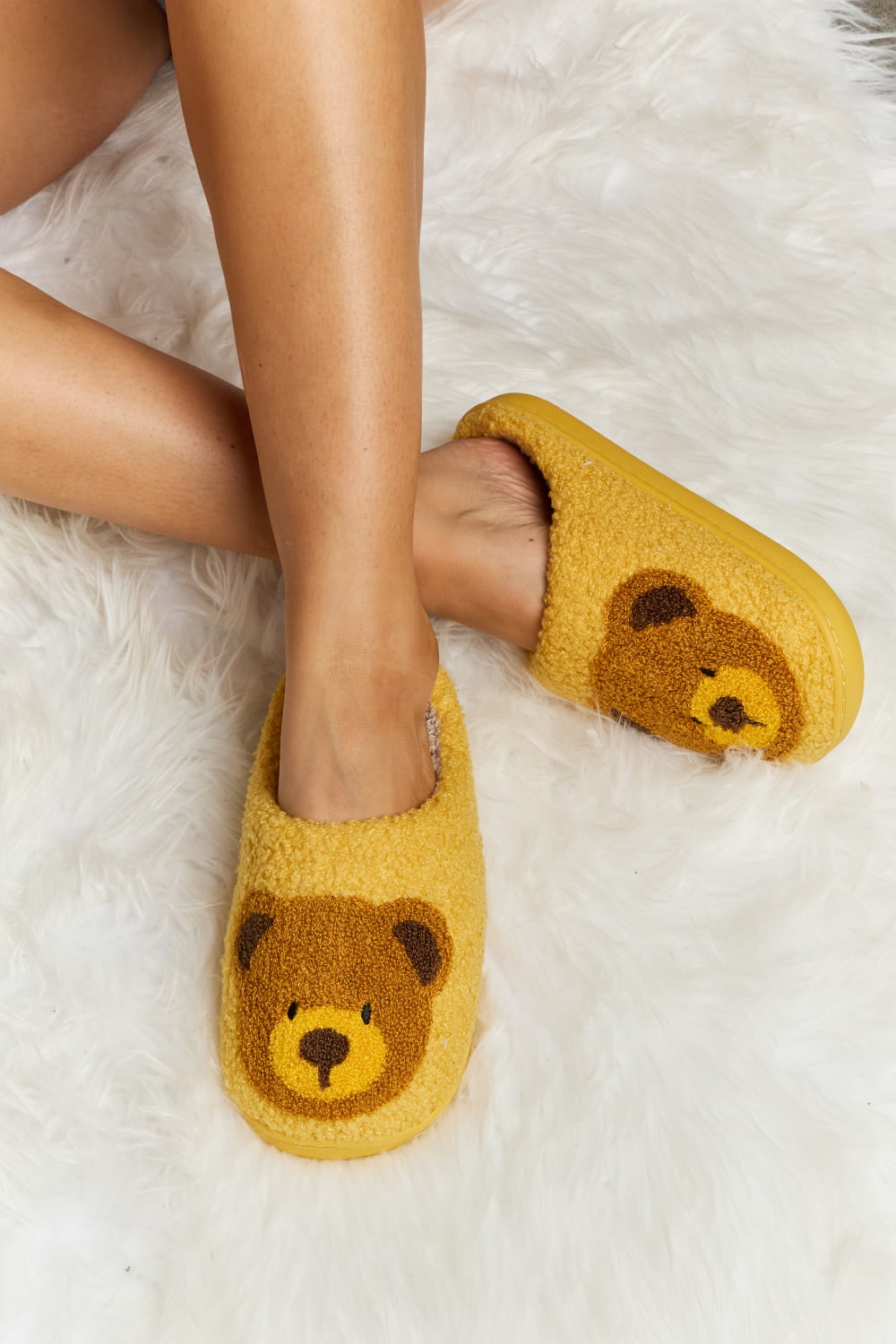 Heri & Hama Teddy Bear Print Plush Slide Slippers