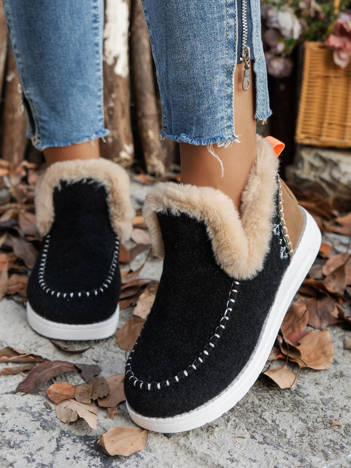 Heri Furry Suede Sneakers